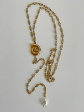 Load image into Gallery viewer, Shell lariat necklace
