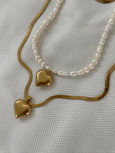 Load image into Gallery viewer, Herringbone puff heart necklace

