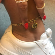 Load image into Gallery viewer, Initial letter anklet
